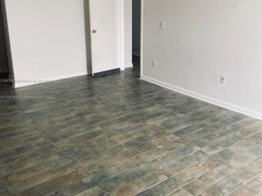 2350 NE 135th St 812, North Miami FL 33181