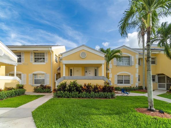 2246 SE 27th Dr 204D, Homestead FL 33035