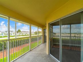2246 SE 27th Dr 204D, Homestead FL 33035