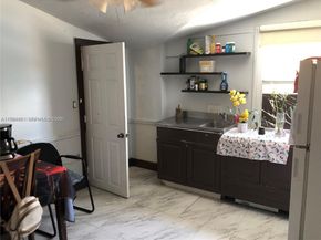 2231 SW 57th Ct, Miami FL 33155