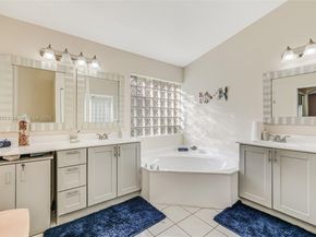 7390 Lugano Dr, Boynton Beach FL 33437