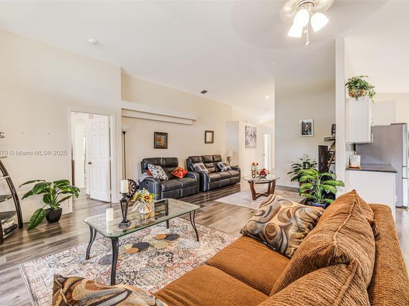 7390 Lugano Dr, Boynton Beach FL 33437