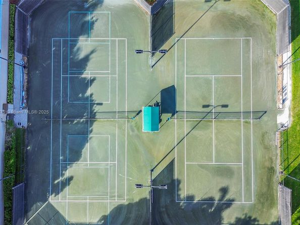 7390 Lugano Dr, Boynton Beach FL 33437