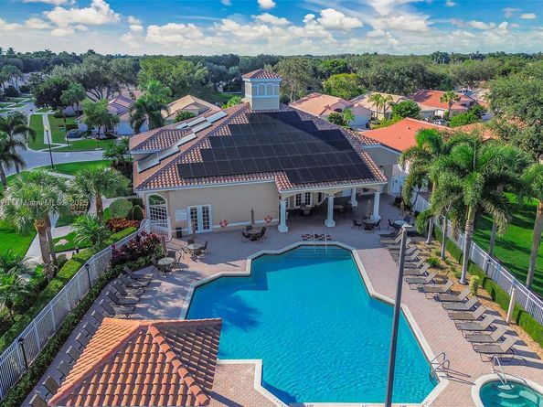 7390 Lugano Dr, Boynton Beach FL 33437