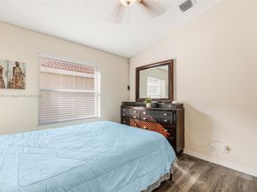 7390 Lugano Dr, Boynton Beach FL 33437