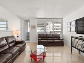 100 Lincoln Rd 702, Miami Beach FL 33139