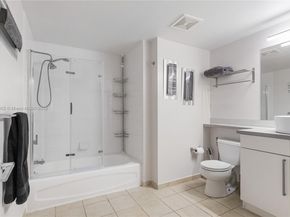 1250 S Miami Ave 1206, Miami FL 33130