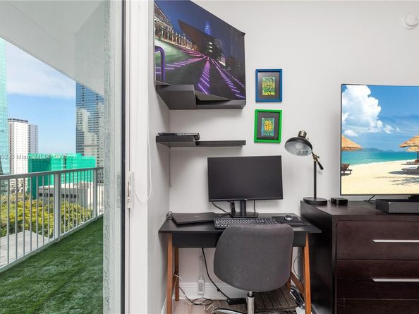 1250 S Miami Ave 1206, Miami FL 33130