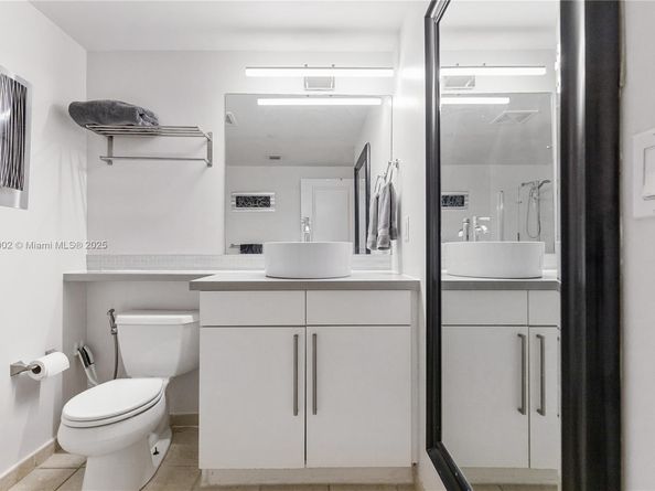 1250 S Miami Ave 1206, Miami FL 33130