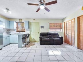 5015 E Palm Ct, Hialeah FL 33013