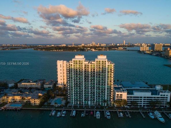 7928 East Dr 1604 + DEN, North Bay Village FL 33141