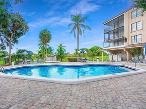 3800 N Hills Dr 406, Hollywood FL 33021