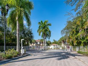 3105 NW 25th Terrace 3105, Oakland Park FL 33309