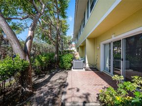 3105 NW 25th Terrace 3105, Oakland Park FL 33309