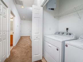 3105 NW 25th Terrace 3105, Oakland Park FL 33309