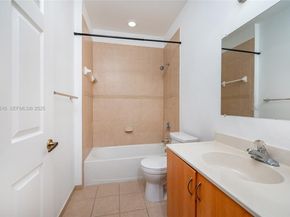 3105 NW 25th Terrace 3105, Oakland Park FL 33309