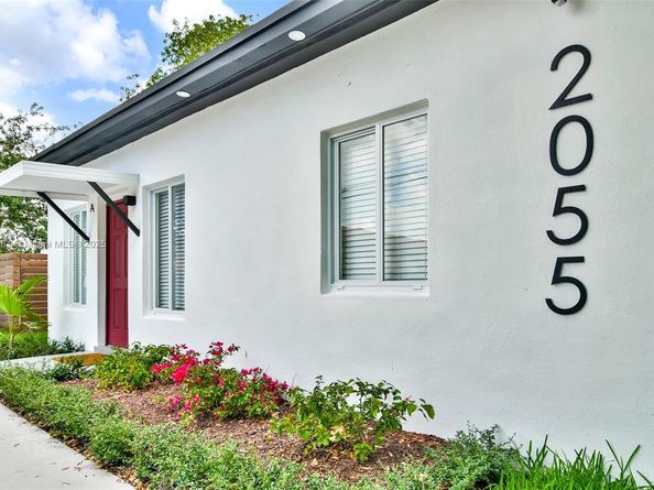 2055 NE 140th St, North Miami Beach FL 33181