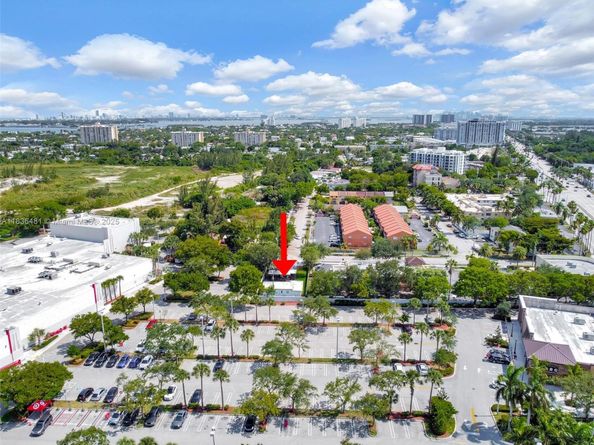 2055 NE 140th St, North Miami Beach FL 33181