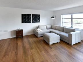 200 Diplomat Pkwy 626, Hallandale Beach FL 33009