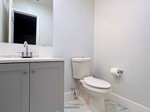 7510 S Pinewalk Dr S 104, Margate FL 33063