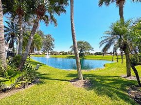 7510 S Pinewalk Dr S 104, Margate FL 33063