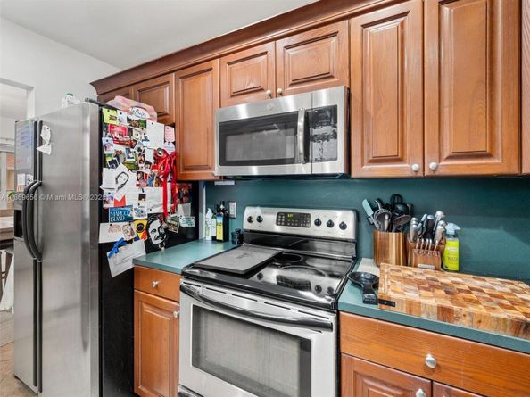 4605 SW 139th Ct 814, Miami FL 33175