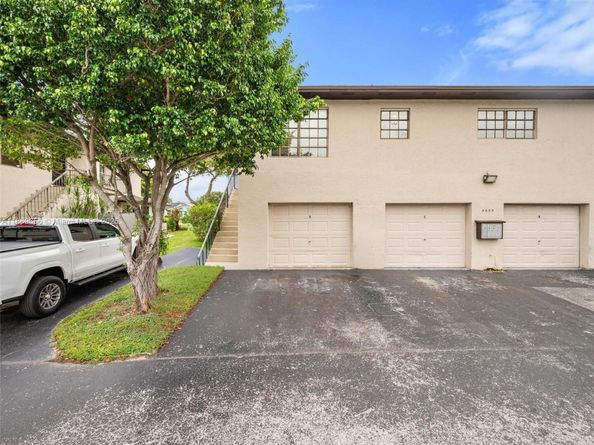 4605 SW 139th Ct 814, Miami FL 33175