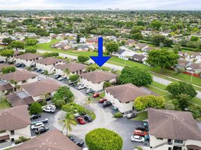 4605 SW 139th Ct 814, Miami FL 33175