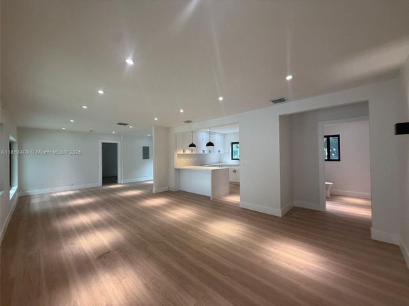 173 NW 107th St, Miami Shores FL 33168