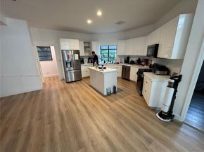 3911 SW 56th Ct, Dania Beach FL 33312