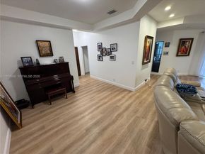 3911 SW 56th Ct, Dania Beach FL 33312