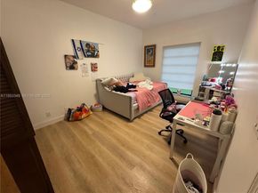 3911 SW 56th Ct, Dania Beach FL 33312