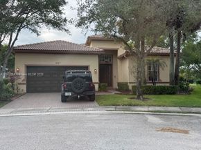 4337 Laurel Pl, Weston FL 33332