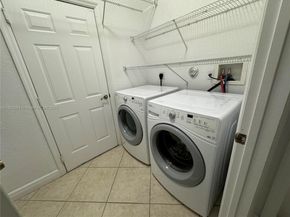 4337 Laurel Pl, Weston FL 33332