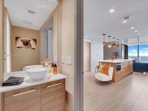 650 NE 32nd St 4405, Miami FL 33137