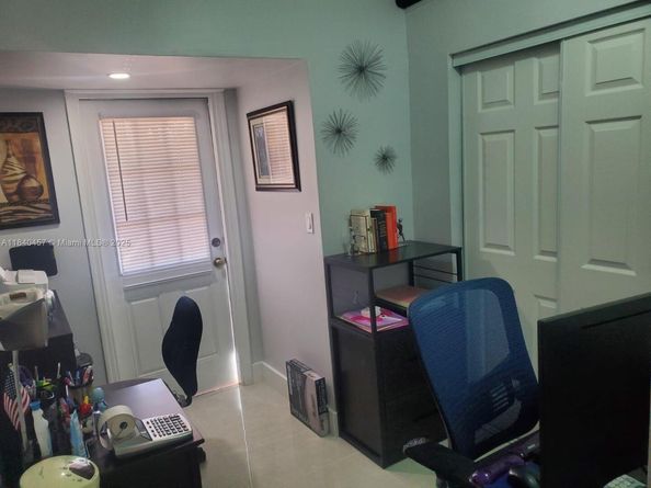 9982 SW 162nd Ct, Miami FL 33196