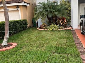 9982 SW 162nd Ct, Miami FL 33196