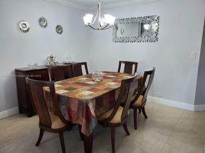 9982 SW 162nd Ct, Miami FL 33196