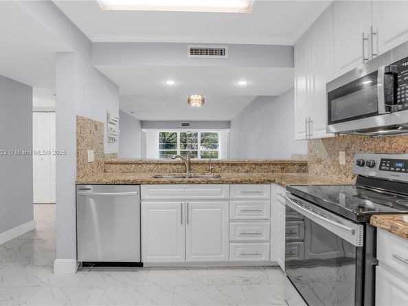 1506 Whitehall Dr 101, Davie FL 33324