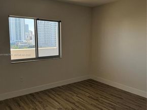 36 NW 6th Ave 1106, Miami FL 33128