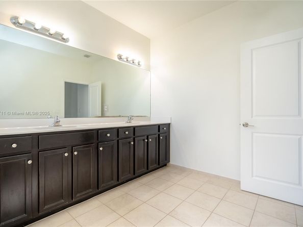 11374 SW 254th Ter, Homestead FL 33032