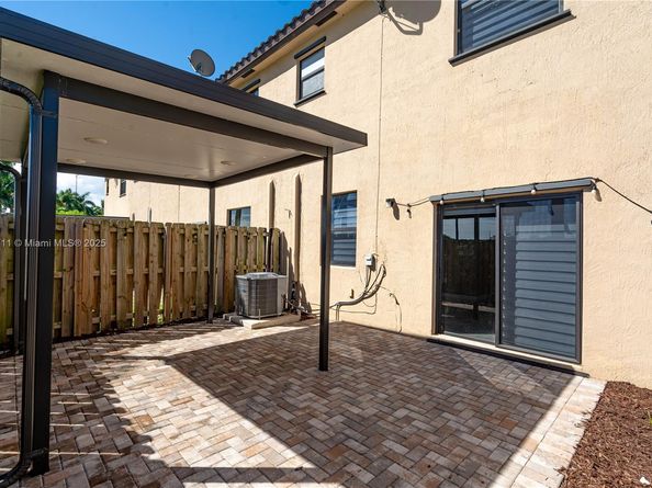 11374 SW 254th Ter, Homestead FL 33032