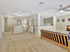 19151 N Hibiscus St, Weston FL 33332