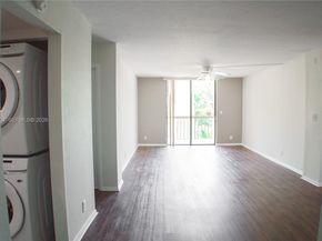 733 SE 1st Way 206, Deerfield Beach FL 33441
