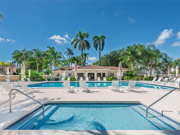 13912 SW 103rd Ln, Miami FL 33186