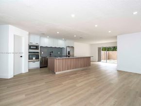 13912 SW 103rd Ln, Miami FL 33186