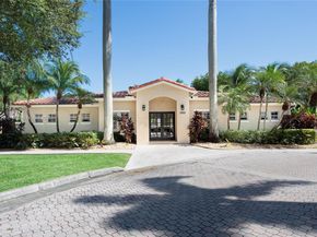 13912 SW 103rd Ln, Miami FL 33186