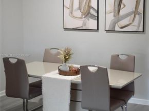 5840 W Sample Rd 305, Coral Springs FL 33067