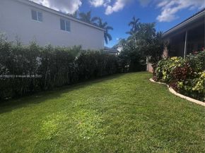 Undisclosed Address #A11902932, Weston FL 33327