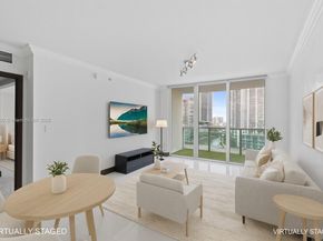 31 SE 5th St 1803, Miami FL 33131